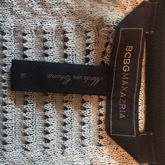 BCBG top - Picture 3 of 4